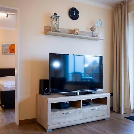 _dkk1d_ Seemoewe Apartamento *